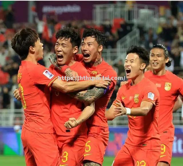 国内俱乐部挑战亚洲顶级球队，展现团结和拼搏
